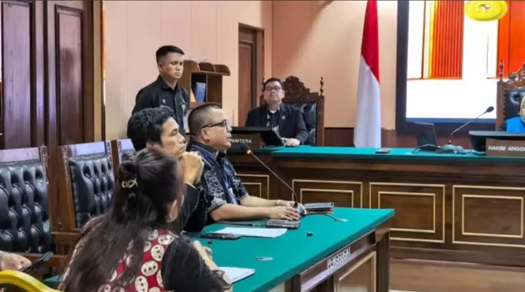 Denny Indrayana gugatan ijazah Gibran