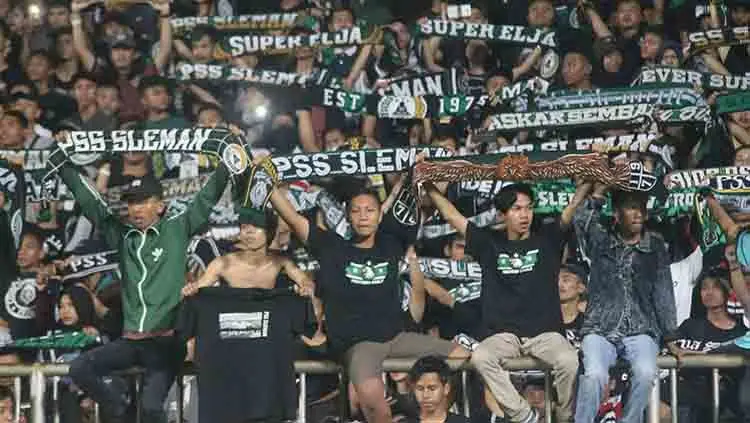 Suporter PSS Sleman Brigata Curva Sud