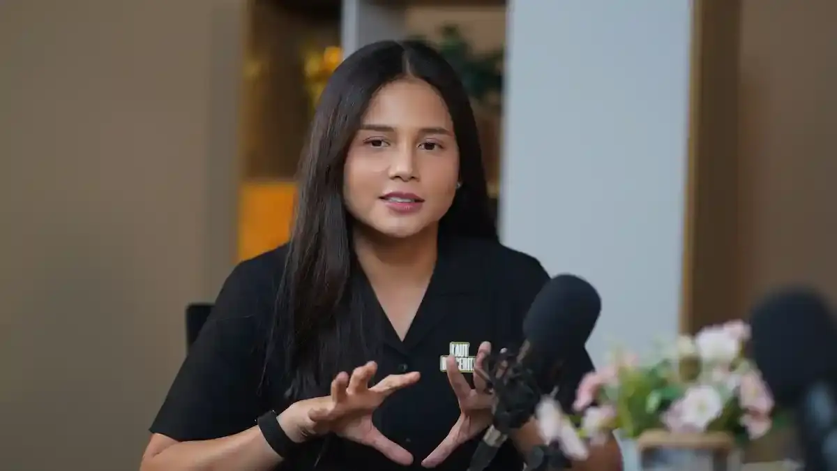  Yunita Siregar Asmara Jati